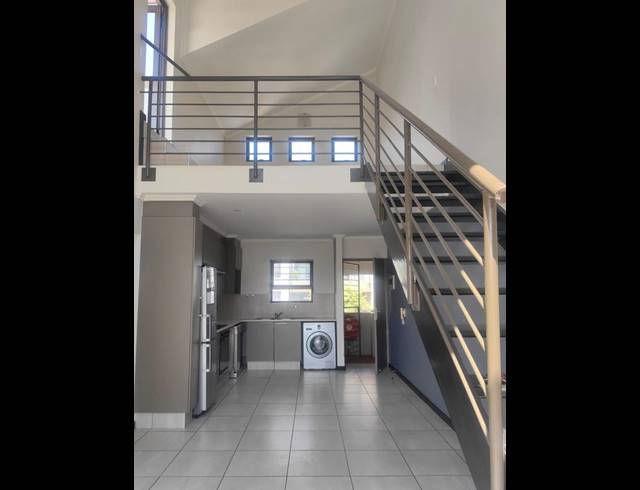 2 BEDROOM APARTMENT FOR SALE IN LONEHILL